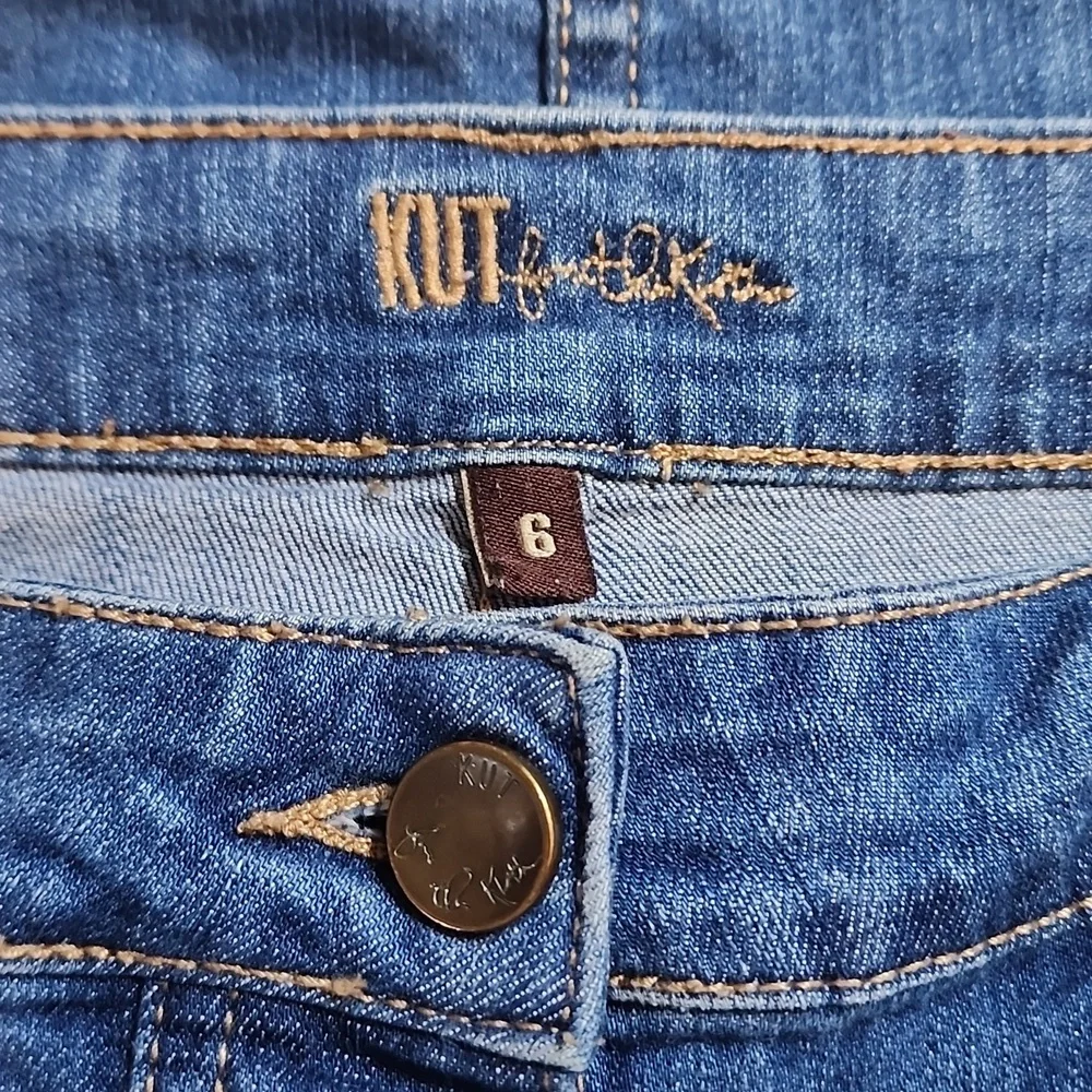 Size 6 Kut from cloth denim button  front skirt.  A96 - Picture 5 of 8